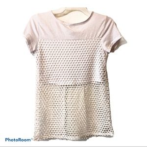 Discreet White Blouse With Mesh Lace